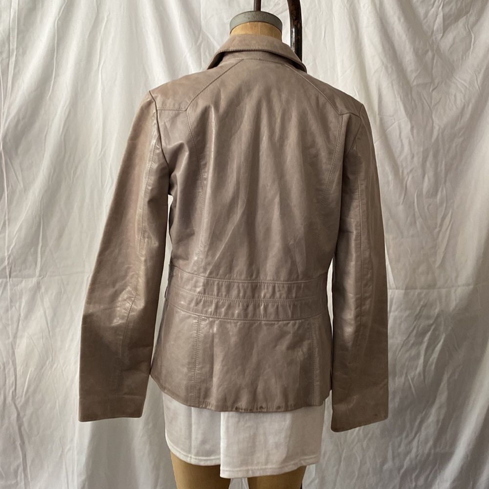 New Frontier gray leather jacket. - Picture 2 of 9